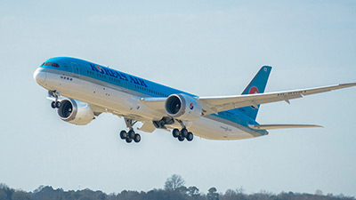 Korean Air celebrates its first delivery of the 787 Dreamliner 