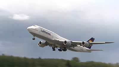 747-8 launch customer Lufthansa loves the 747-8. Just ask them!