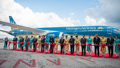 Vietnam celebrates first 787-9 Dreamliner