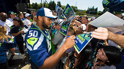 Seattle Seahawks visit Boeing sites and find common goal with employees