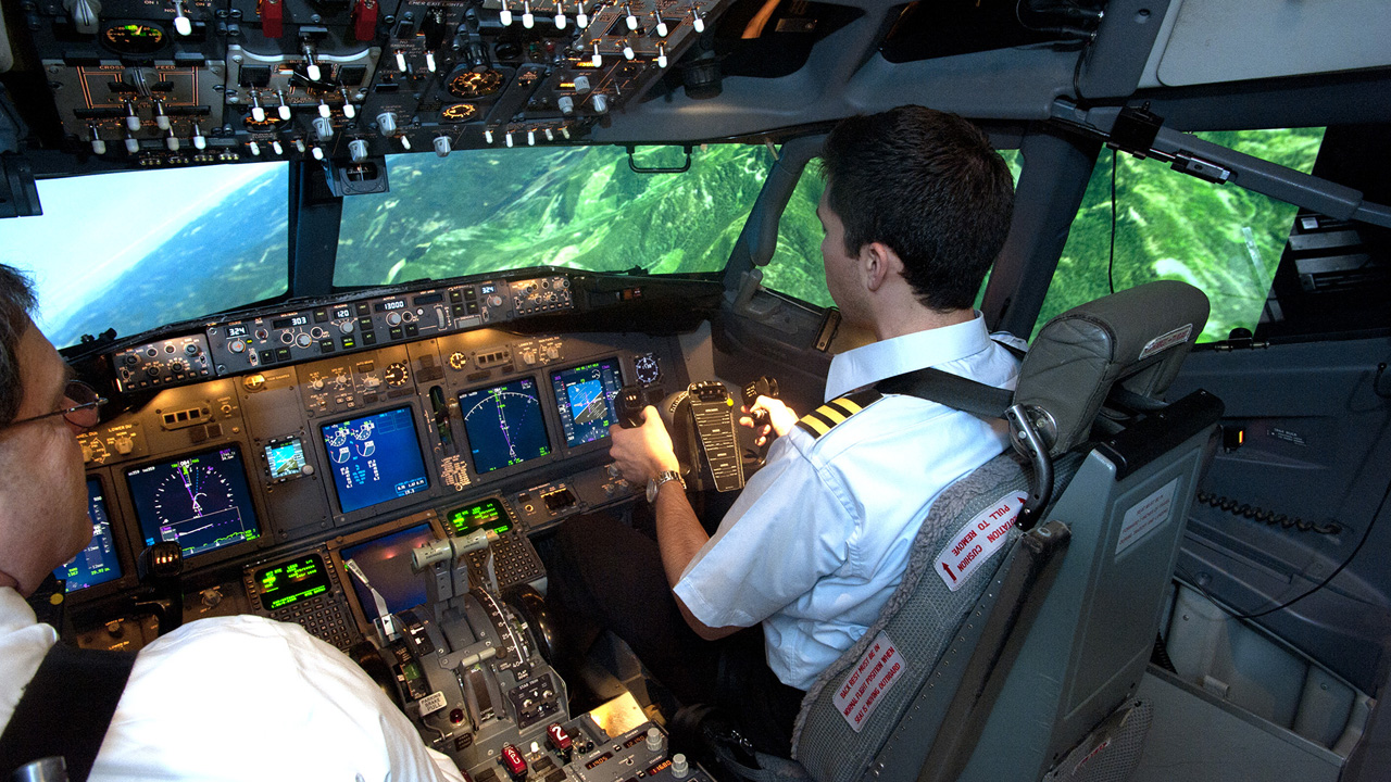 simulator flight deck