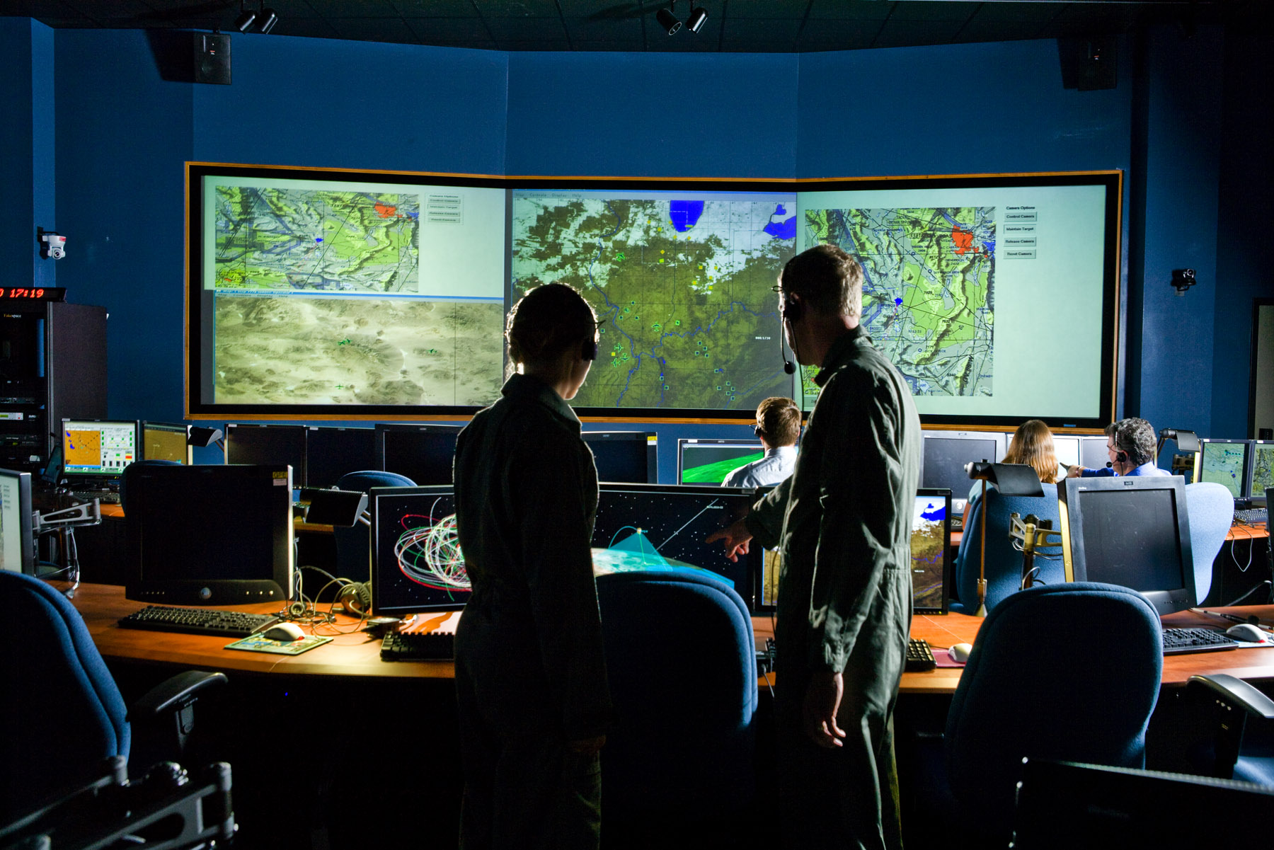 Virtual Warfare Center Personnel.