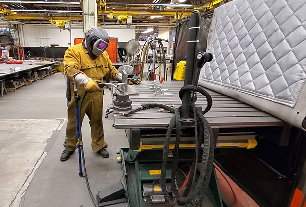 Redesigned monopod for welding.