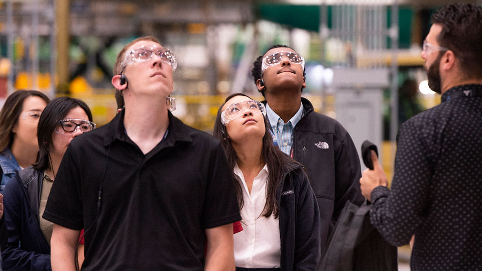 Everett Factory Tour for Boeing Interns