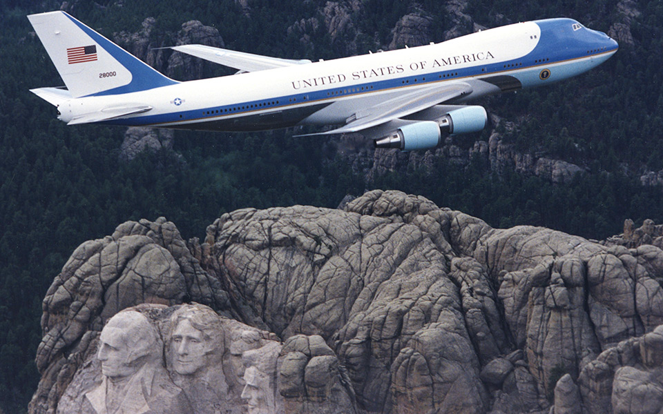 Current air force one outlet