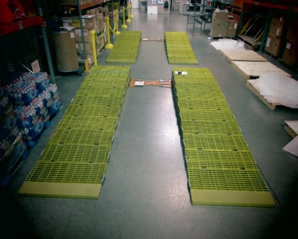 Aircraft loading ramp