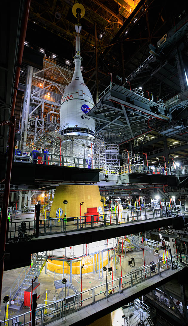 Orion spacecraft lifted onto NASA's Space Launch System (SLS) rocket stack