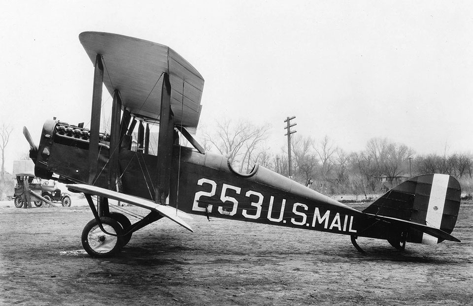 A DH-4 refurbished by Boeing. Boeing increased the safety and quality of this British design by replacing the wooden fuselage frame with a welded steel frame and moving the fuel tank away from the cockpit.