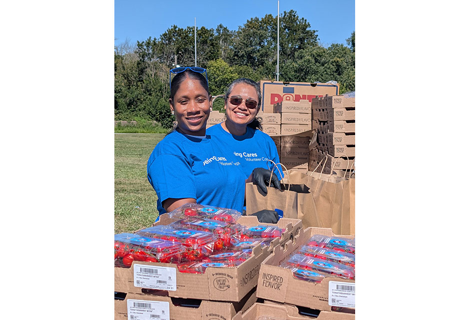 In Philadelphia, Boeing employees volunteered at the Chester Upland School District Back-to-School Resource Fair, where Boeing and partner Sharing Excess distributed more than 600 bags of food on-site and donated another 600 to a local church—ensuring families had resources to take home as they prepared for the school year. (© Boeing photo)