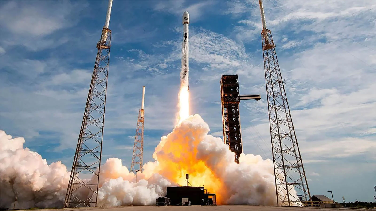 THE RESULT: An O3b mPOWER satellite launches into orbit to begin the new split-thruster transfer to its final station.