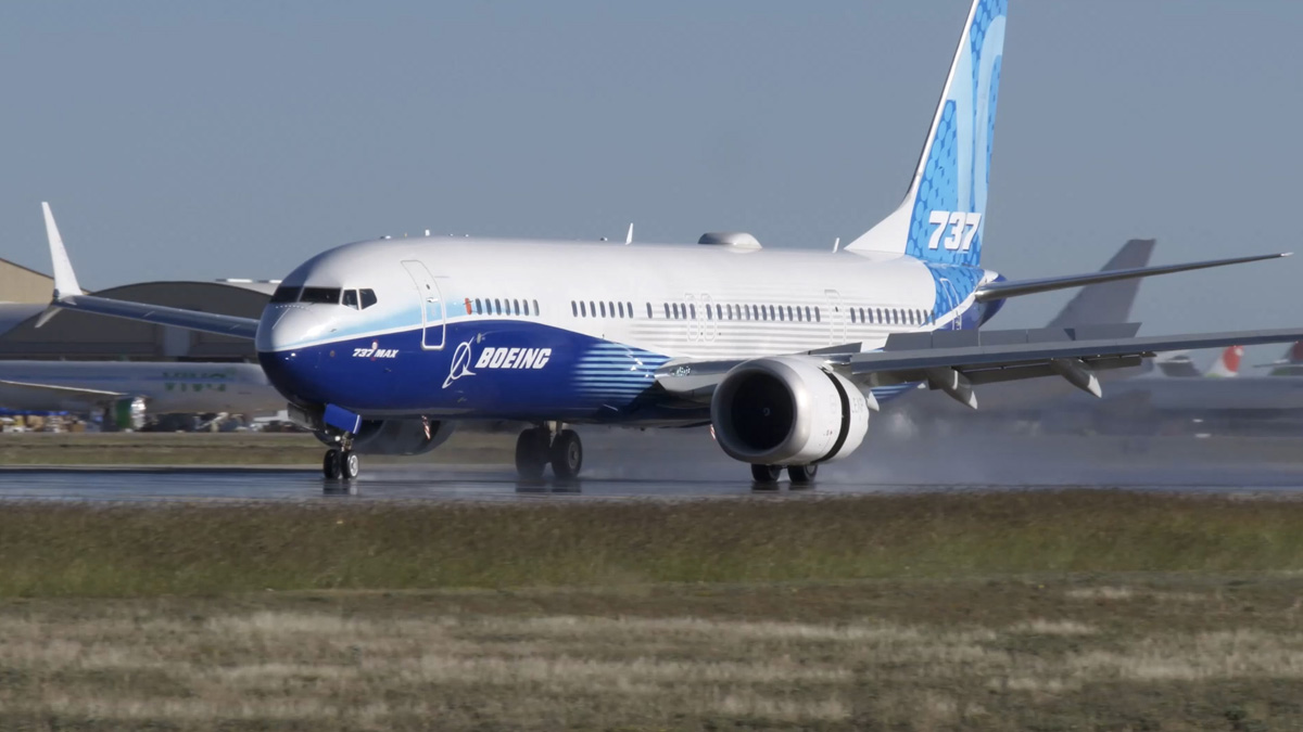 Pilots apply the 737-10’s enhanced brakes during runway testing earlier this year. (Photo: Boeing Flight Operations Multimedia team © Boeing)