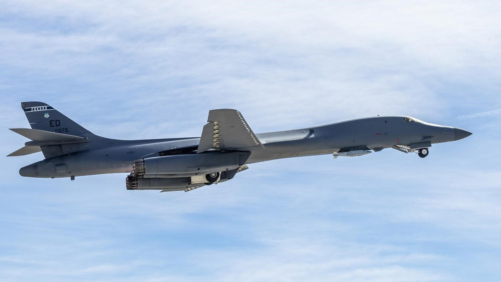 B-1 LAM Pylon