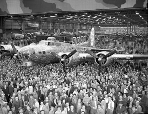 Historic image of 5,000th B-17 Bomber in a crowd of people.