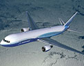 Picture of the 7 6 7 in flight.