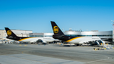 UPS orders 14 additional 747-8 freighters
