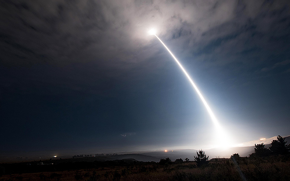 Picture of ICBM at launch.