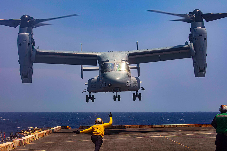 Picture of the V-22 Osprey in flight.
