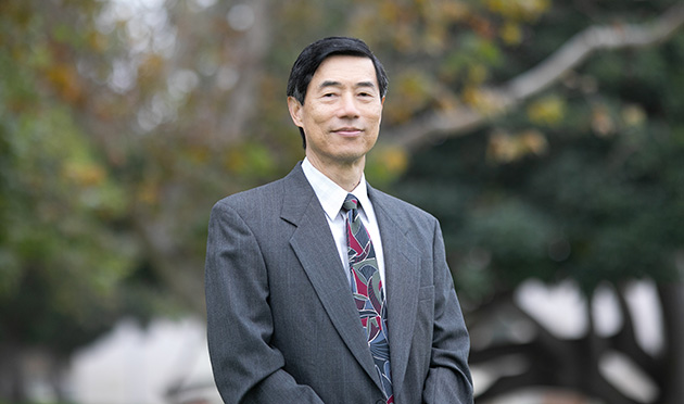 Boeing Senior Technical Fellow Liu