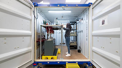 Lightning lab Boeing South Carolina tests aerspace parts
