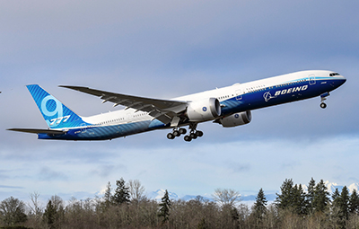 Picture of the 7 7 7 x taking off.