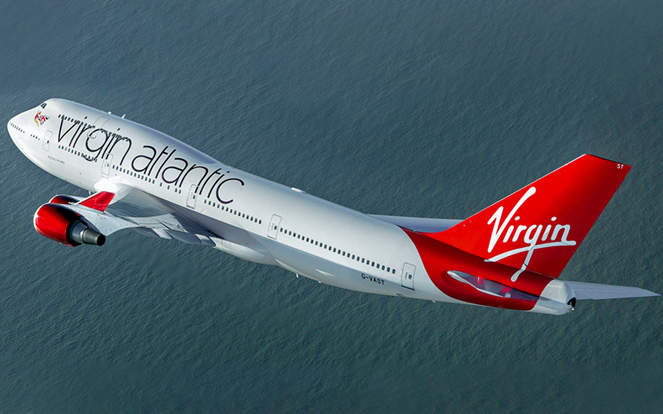 A Virgin Atlantic 747 makes the world&rsquo;s first sustainable aviation fuel test flight using a commercial aircraft