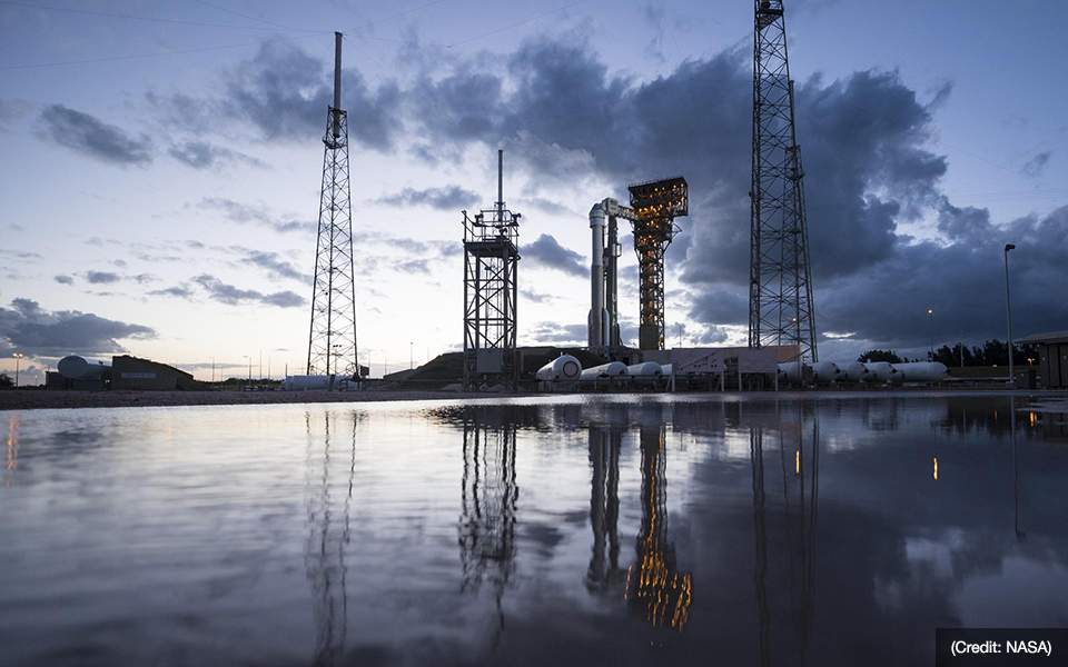 Picture of the CST-100 Starliner atop the Atlas 5 rocket at Space Launch Complex 41 Cape Canaveral prior to launch.