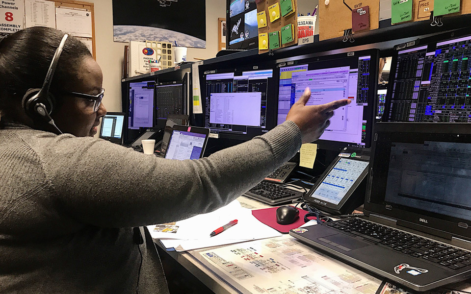 Picture of woman working.